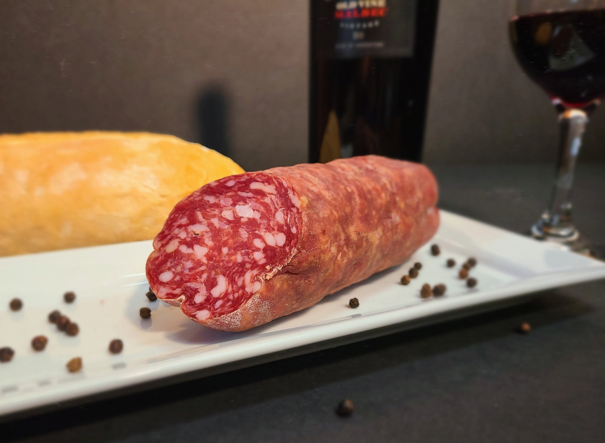 is slightly sweet with fresh garlic and delicate wine flavor. This salame originates from the Emilian-Romagna regions (Northern Italy).